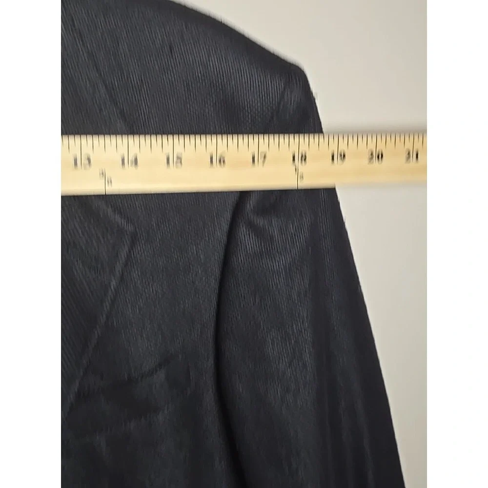 Lord & Taylor size item